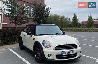 Хэтчбек MINI Cooper 2012 в Киеве