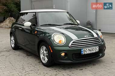 Хетчбек MINI Cooper 2011 в 