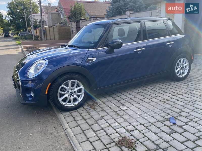 Хэтчбек MINI Cooper 2017 в Одессе