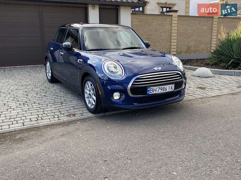 Хэтчбек MINI Cooper 2017 в Одессе