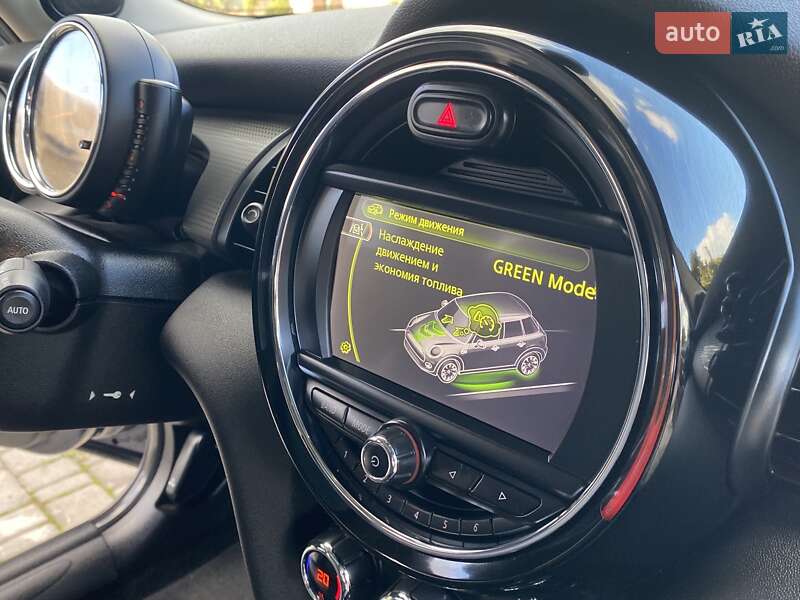 Хэтчбек MINI Cooper 2017 в Одессе