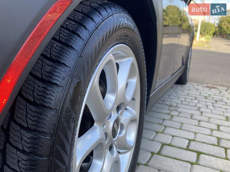 Хэтчбек MINI Cooper 2017 в Одессе