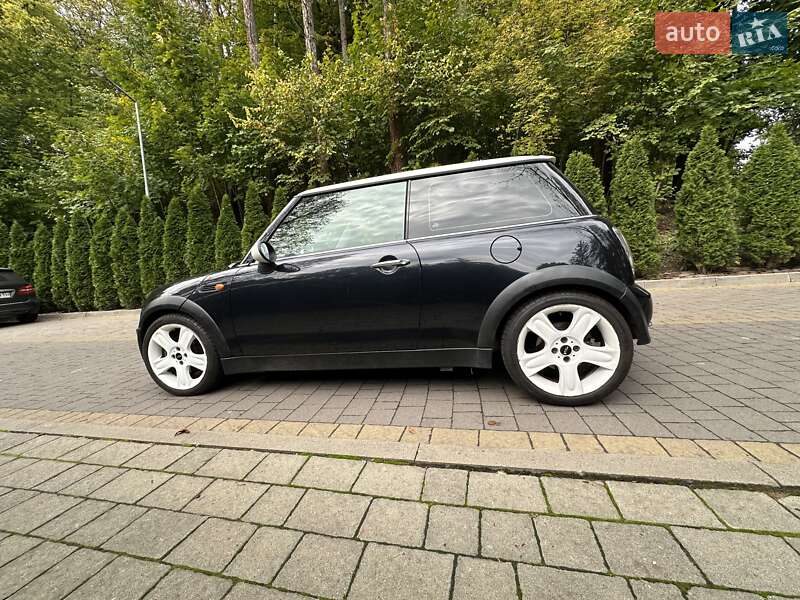 Хетчбек MINI Cooper 2006 в Львові фото 17 Хетчбек MINI Cooper 2006 в Львові