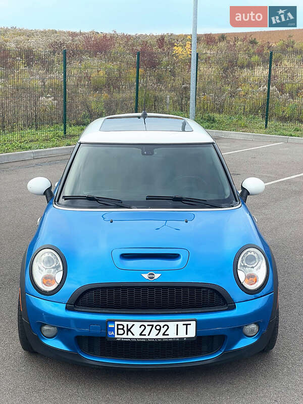Хэтчбек MINI Cooper 2008 в Ровно