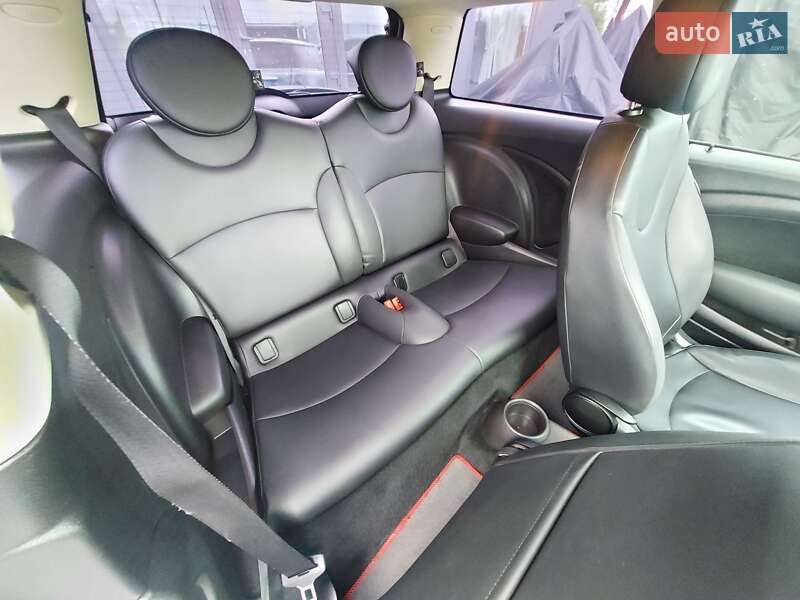 Хетчбек MINI Cooper 2013 в Тернополі