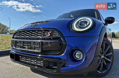 Хэтчбек MINI Cooper 2020 в 