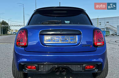 Хэтчбек MINI Cooper 2020 в 