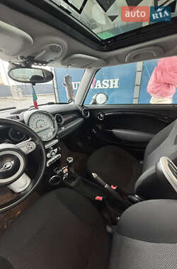 Хэтчбек MINI Cooper 2008 в 