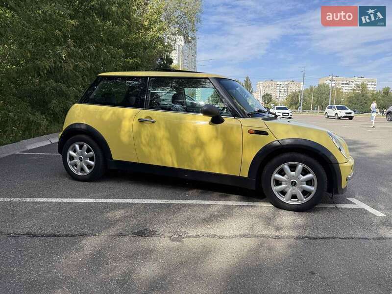 Хетчбек MINI Cooper 2002 в Броварах