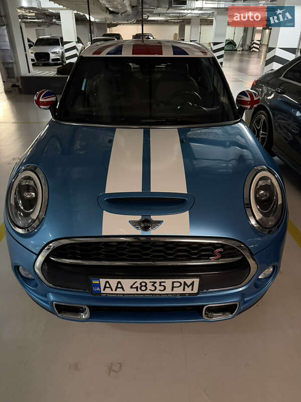 Хетчбек MINI Cooper 2017 в Києві
