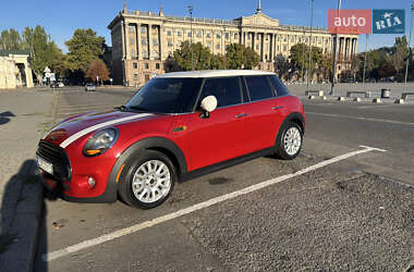 Хетчбек MINI Cooper 2016 в Миколаєві