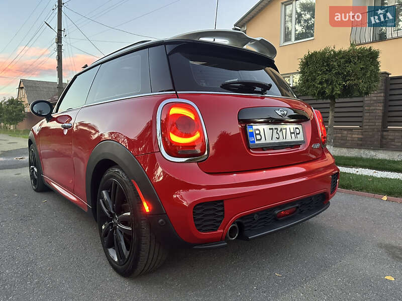Хэтчбек MINI Cooper 2017 в Полтаве