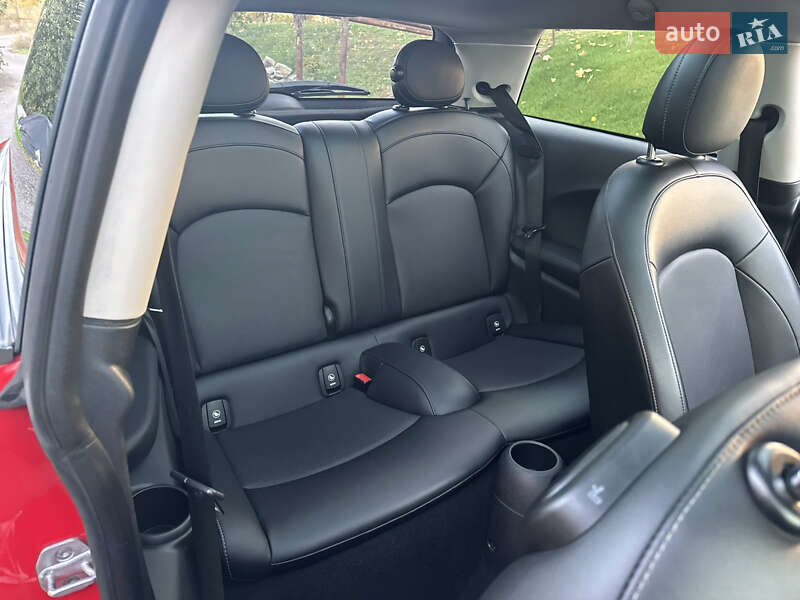 Хэтчбек MINI Cooper 2017 в Полтаве