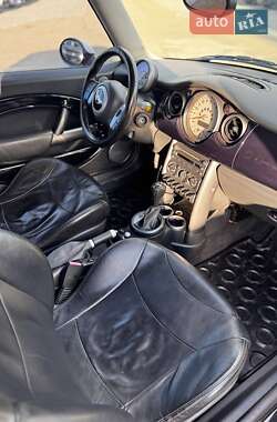 Хэтчбек MINI Cooper 2006 в Киеве