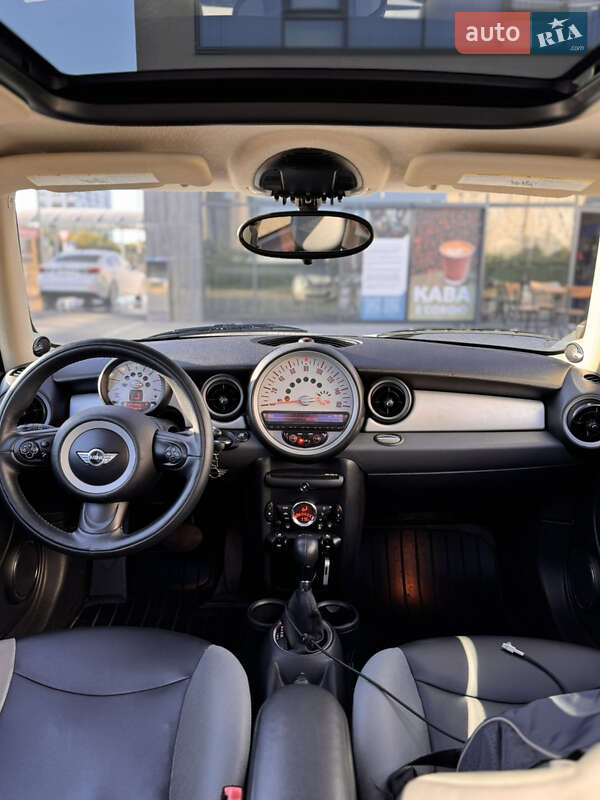Хетчбек MINI Cooper 2011 в Києві