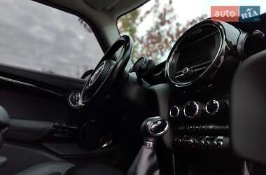 Хэтчбек MINI Cooper 2017 в 