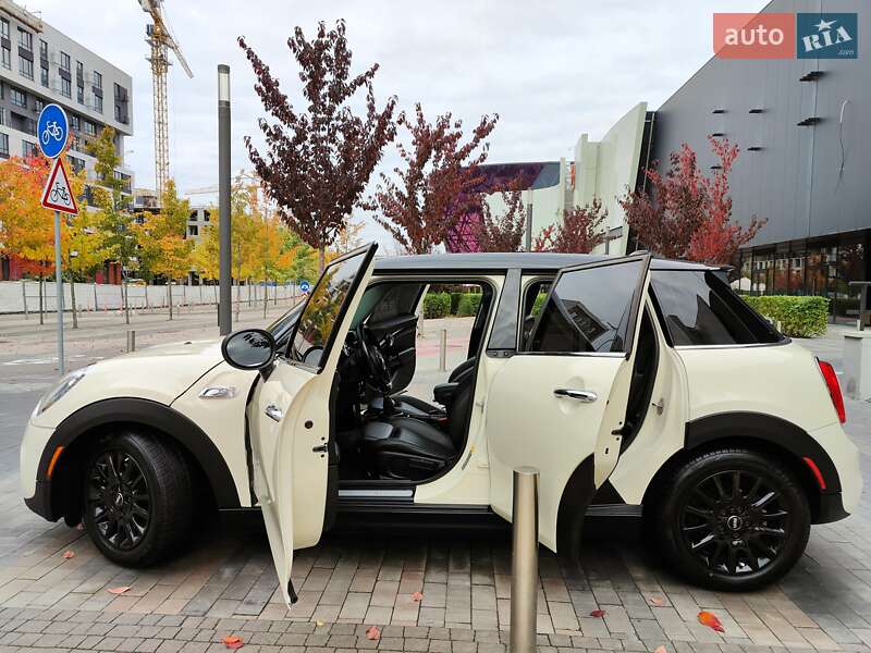 Хетчбек MINI Cooper 2017 в Києві фото 12 Хетчбек MINI Cooper 2017 в Києві