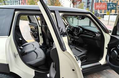 Хэтчбек MINI Cooper 2017 в 