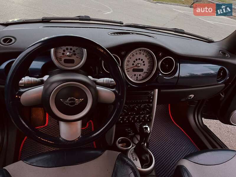 Хетчбек MINI Cooper 2006 в Києві