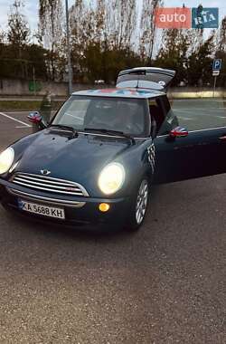 Хэтчбек MINI Cooper 2006 в 