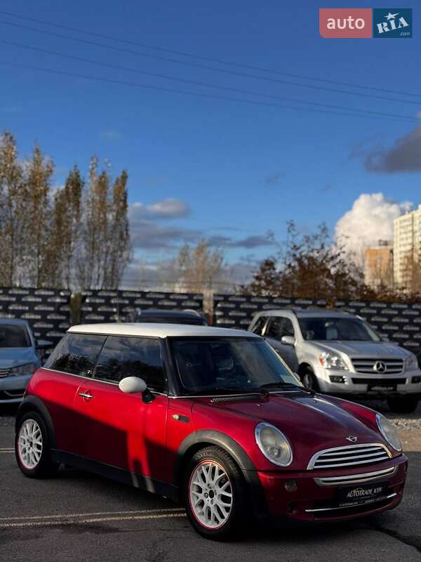 Хэтчбек MINI Cooper 2006 в Киеве