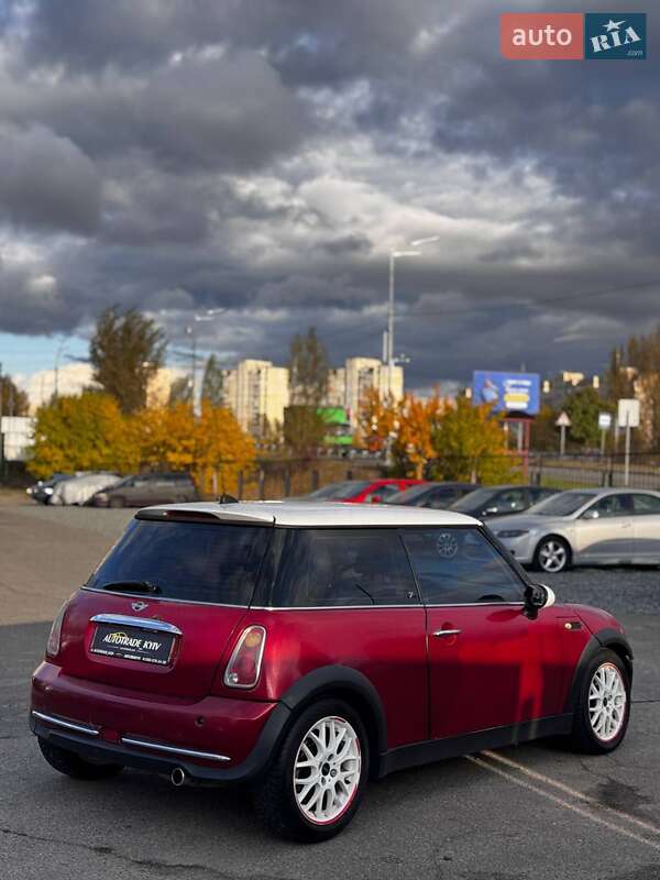 Хэтчбек MINI Cooper 2006 в Киеве