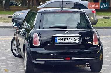 Хетчбек MINI Cooper 2006 в 