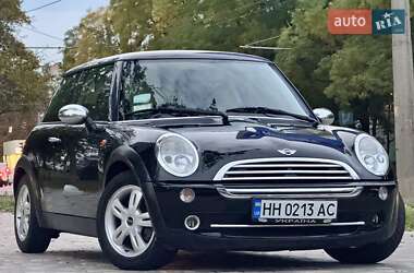 Хетчбек MINI Cooper 2006 в 