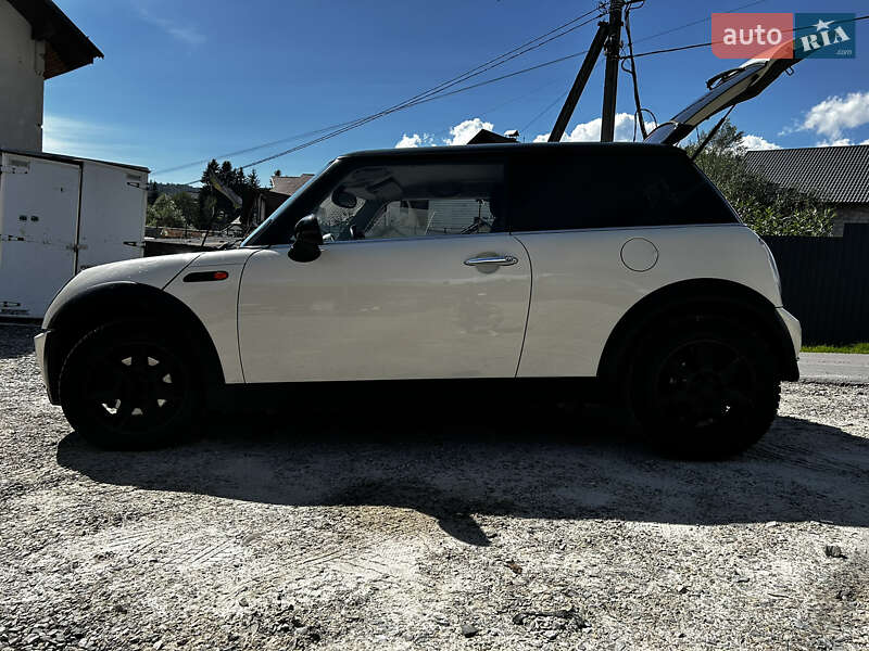 Хетчбек MINI Cooper 2004 в Івано-Франківську фото 14 Хетчбек MINI Cooper 2004 в Івано-Франківську