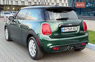 Хетчбек MINI Cooper 2016 в  фото 5 Хетчбек MINI Cooper 2016 в