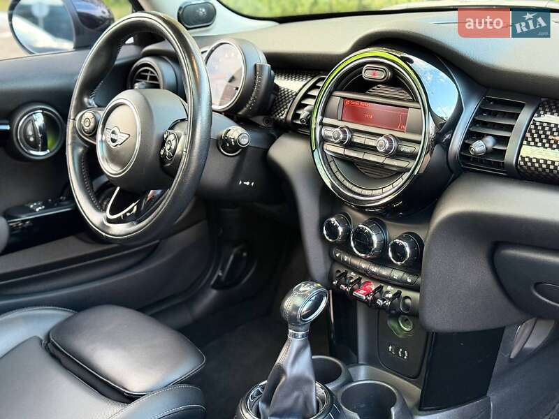 Хетчбек MINI Cooper 2016 в Одесі фото 20 Хетчбек MINI Cooper 2016 в Одесі