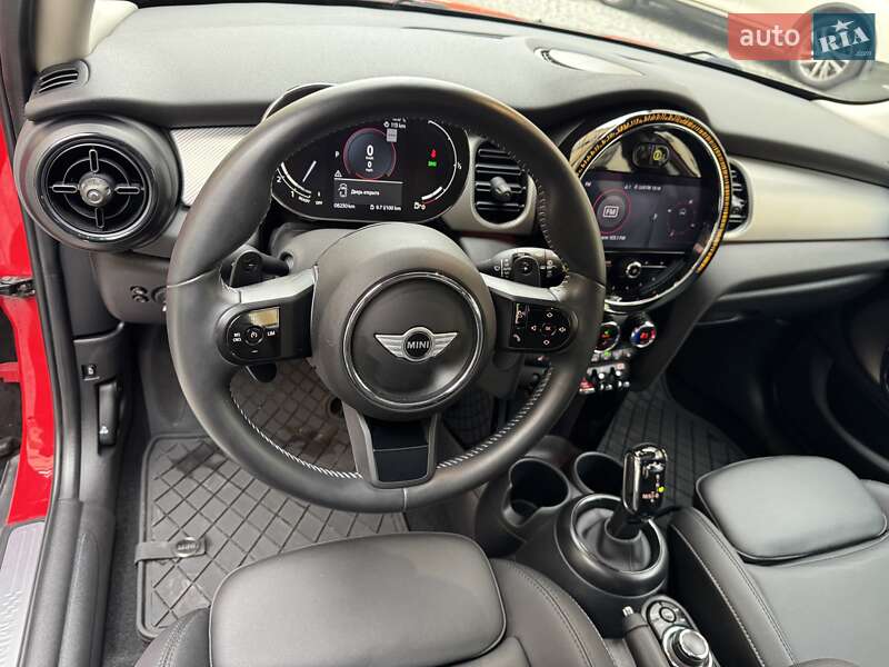 Хетчбек MINI Cooper 2023 в Києві