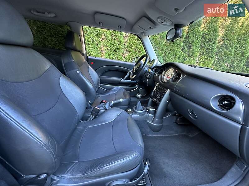 Хетчбек MINI Cooper 2006 в Львові фото 30 Хетчбек MINI Cooper 2006 в Львові