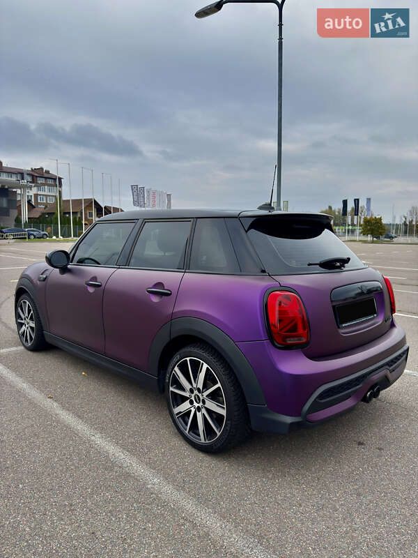 Хэтчбек MINI Cooper 2021 в Киеве