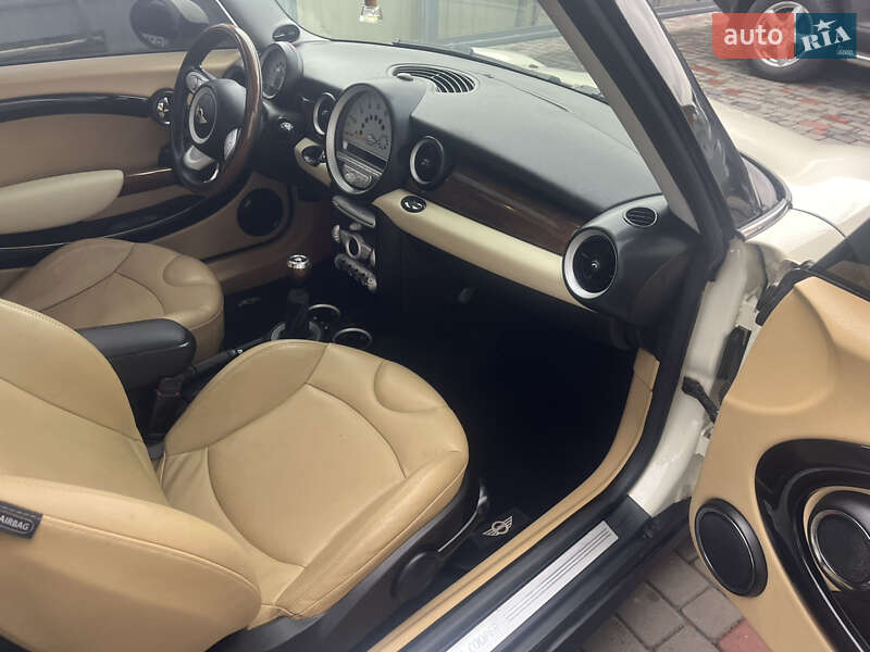 Хэтчбек MINI Cooper 2010 в Хмельницком фото 30 Хэтчбек MINI Cooper 2010 в Хмельницком