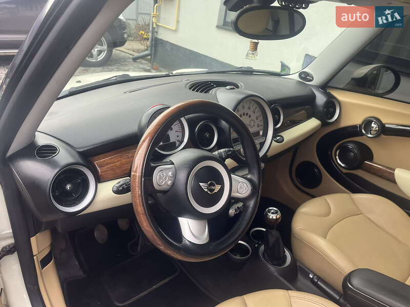 Хэтчбек MINI Cooper 2010 в Хмельницком фото 33 Хэтчбек MINI Cooper 2010 в Хмельницком