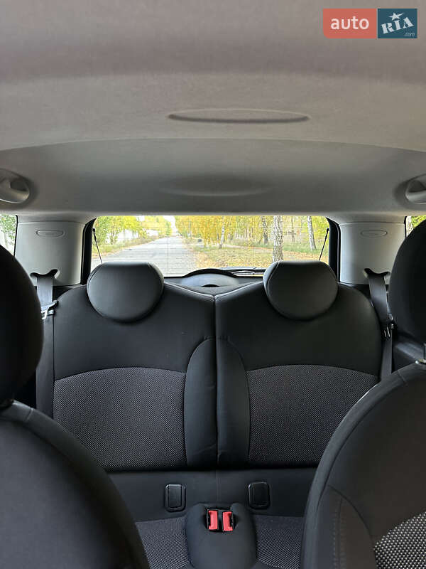 Хетчбек MINI Cooper 2008 в Києві