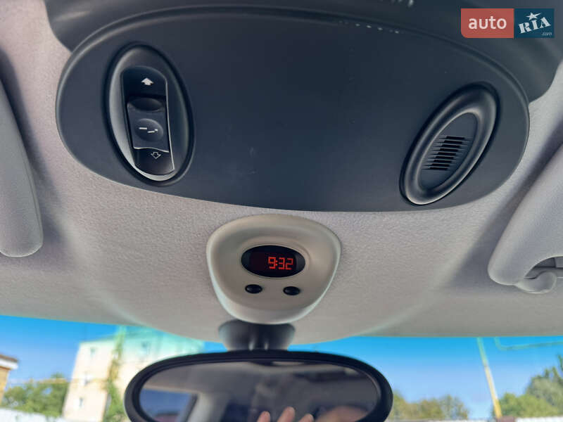 Хетчбек MINI Cooper 2004 в Яготині фото 15 Хетчбек MINI Cooper 2004 в Яготині