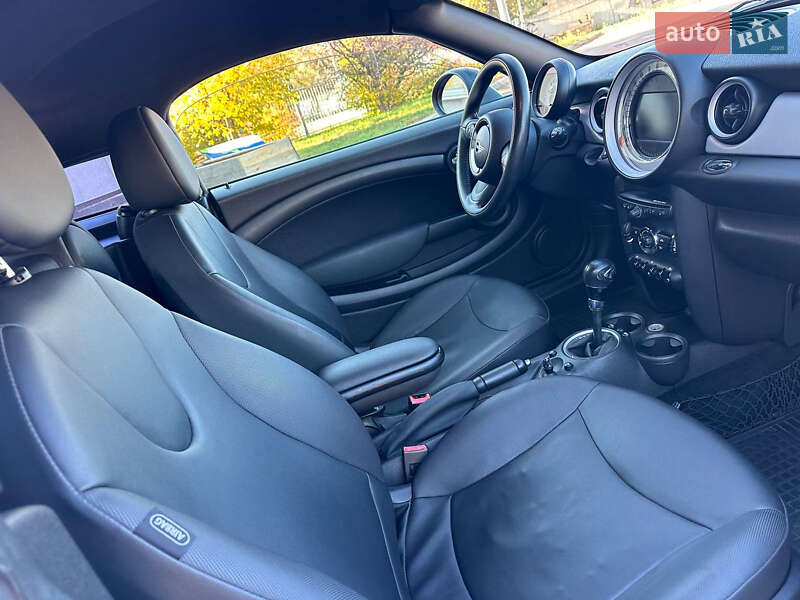 Хетчбек MINI Cooper 2012 в Києві фото 22 Хетчбек MINI Cooper 2012 в Києві