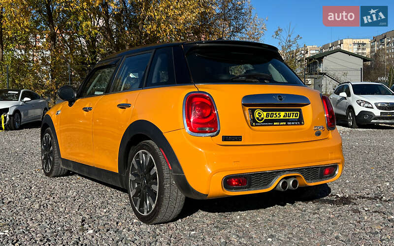 Хетчбек MINI Cooper 2015 в Львові