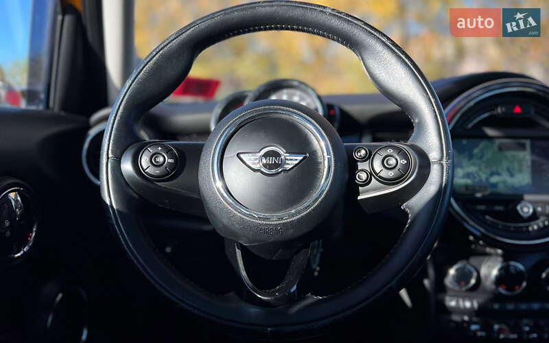 Хетчбек MINI Cooper 2015 в Львові