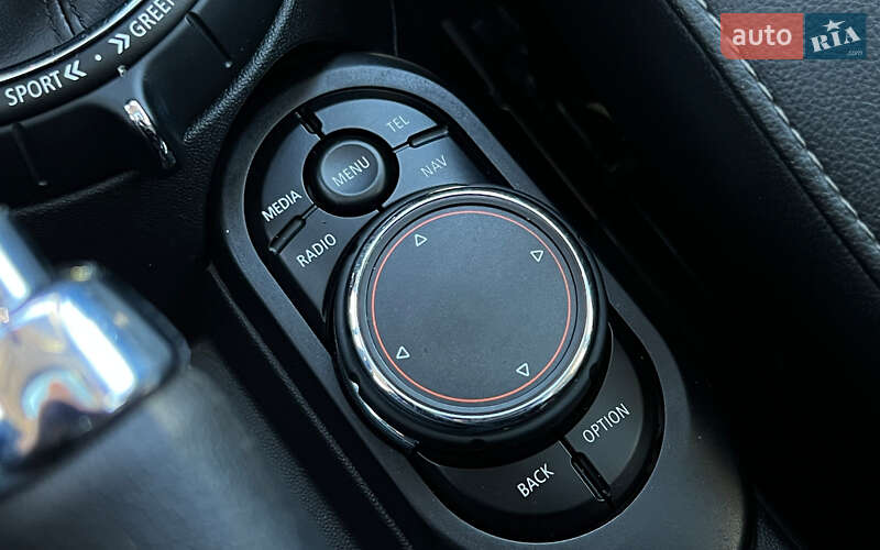 Хетчбек MINI Cooper 2015 в Львові