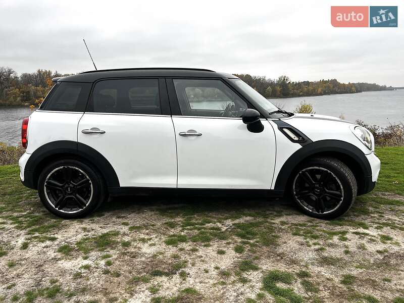 Позашляховик / Кросовер MINI Cooper 2016 в Києві фото 7 Позашляховик / Кросовер MINI Cooper 2016 в Києві