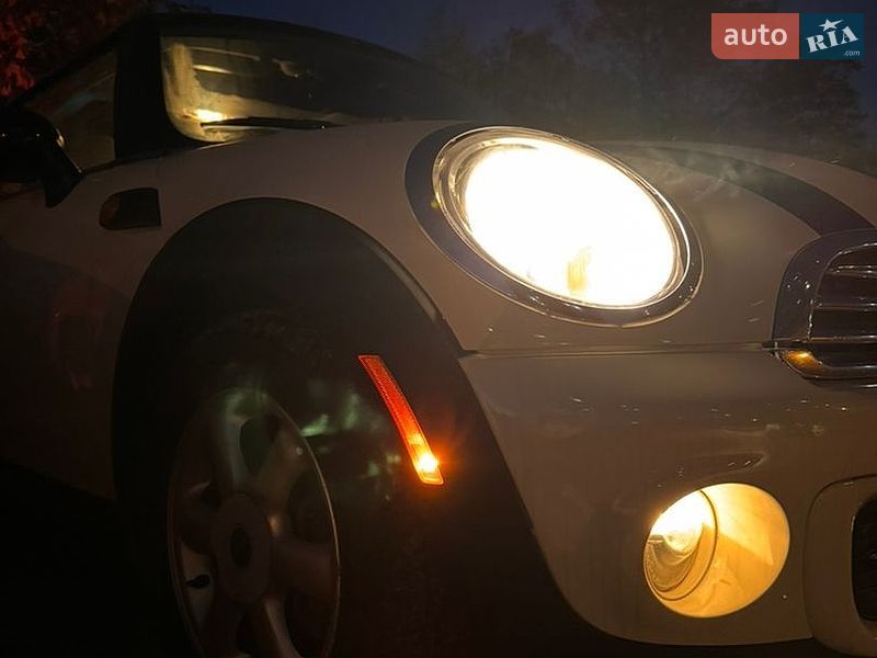 Хетчбек MINI Cooper 2011 в Києві