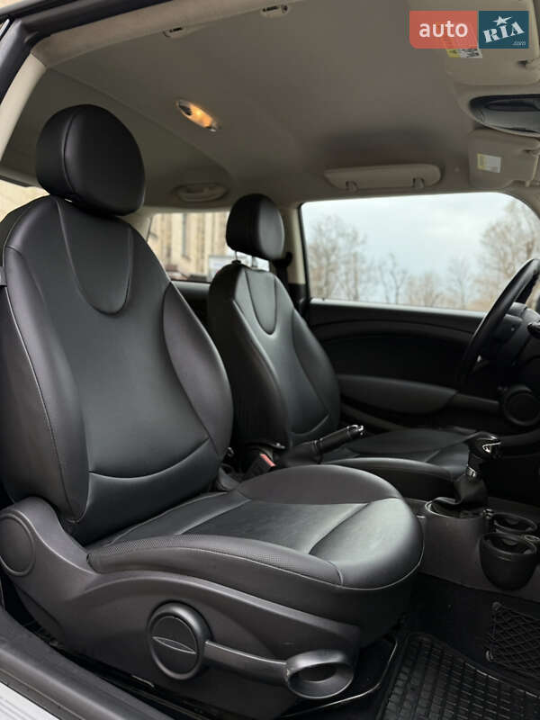 Хетчбек MINI Cooper 2011 в Харкові