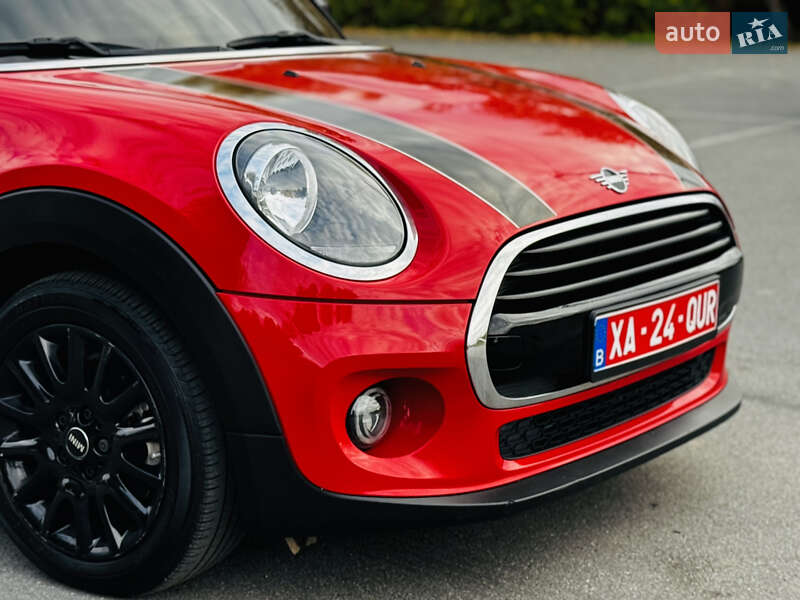 Хетчбек MINI Cooper 2020 в Здолбуніві