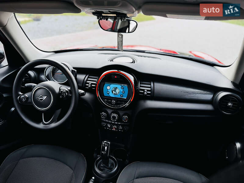 Хетчбек MINI Cooper 2020 в Здолбуніві