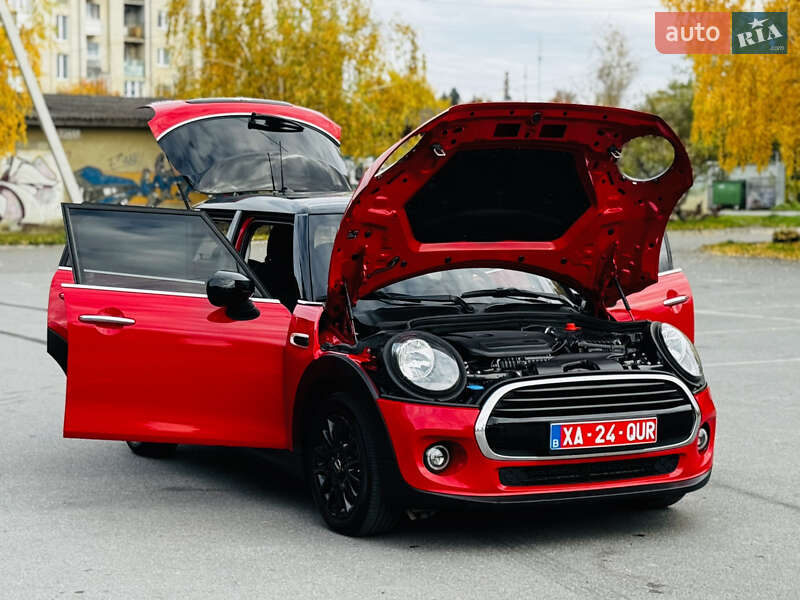 Хетчбек MINI Cooper 2020 в Здолбуніві
