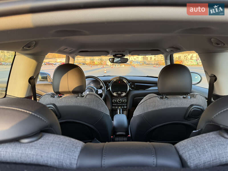 Хетчбек MINI Cooper 2021 в Києві