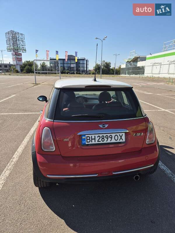 Хэтчбек MINI Cooper 2005 в Одессе